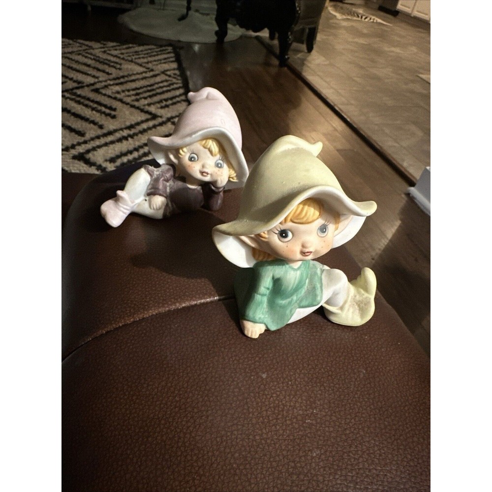 Adorable Vintage Homco Pixie Elf Figurines - Set of Two (Model 5213) B1
